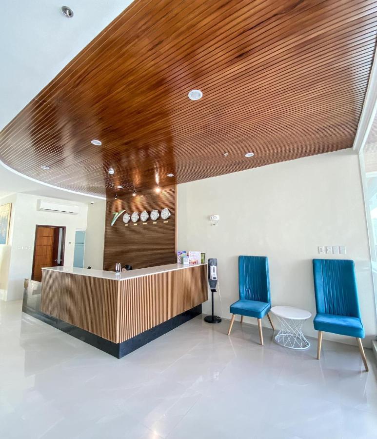 Jrp Vanyard Resort Hotel Калибо Экстерьер фото