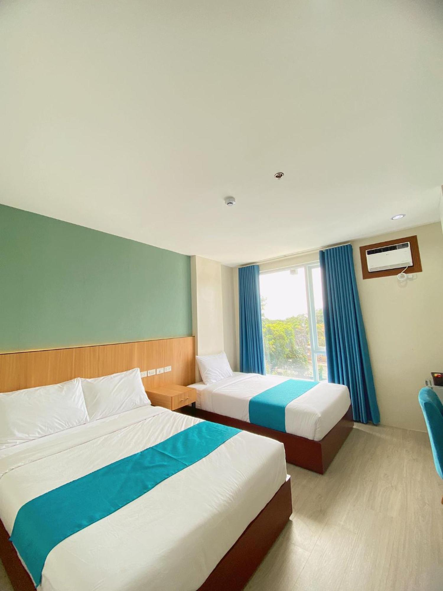 Jrp Vanyard Resort Hotel Калибо Экстерьер фото